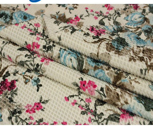 100% polyester printed pineapple velboa fabricmade in china
